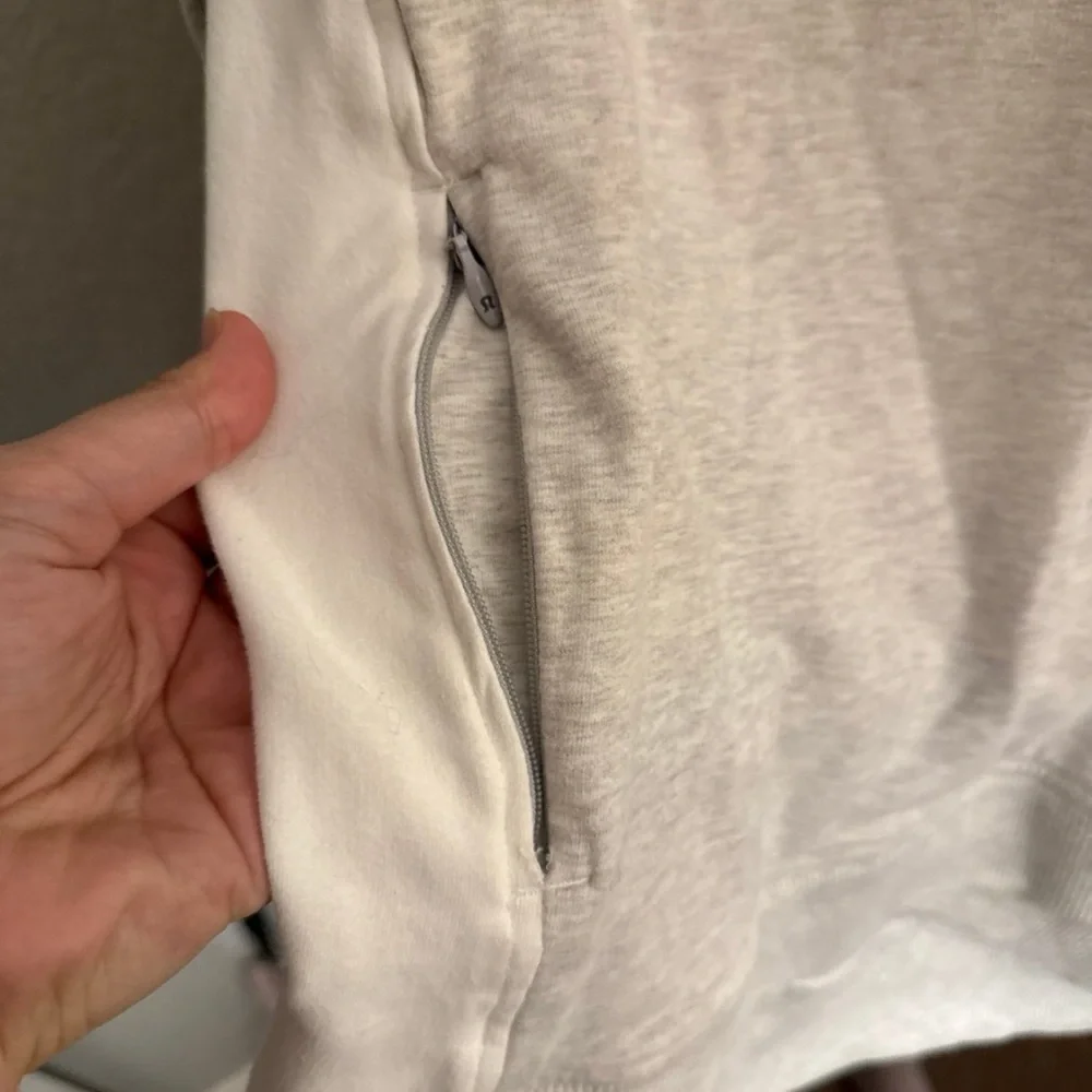 Lululemon On the Double pullover - Picture 5 of 9